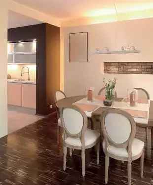 Натяжные потолки на кухне фото