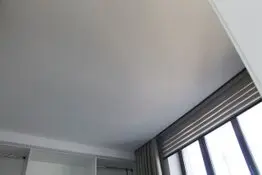 Натяжной потолок классик