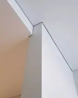 Теневой натяжной потолок